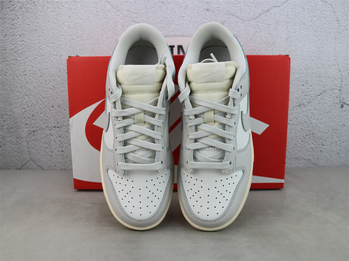 M Batch Nike Dunk Low WMNS Light Bone DD1503 107